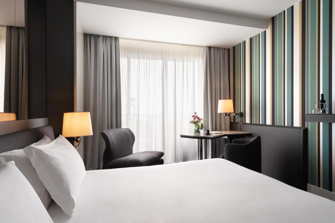 The Nicolaus Hotel Bari Esterno foto
