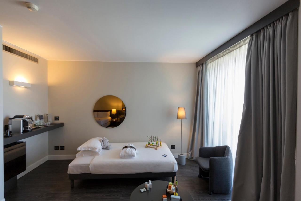 The Nicolaus Hotel Bari Esterno foto