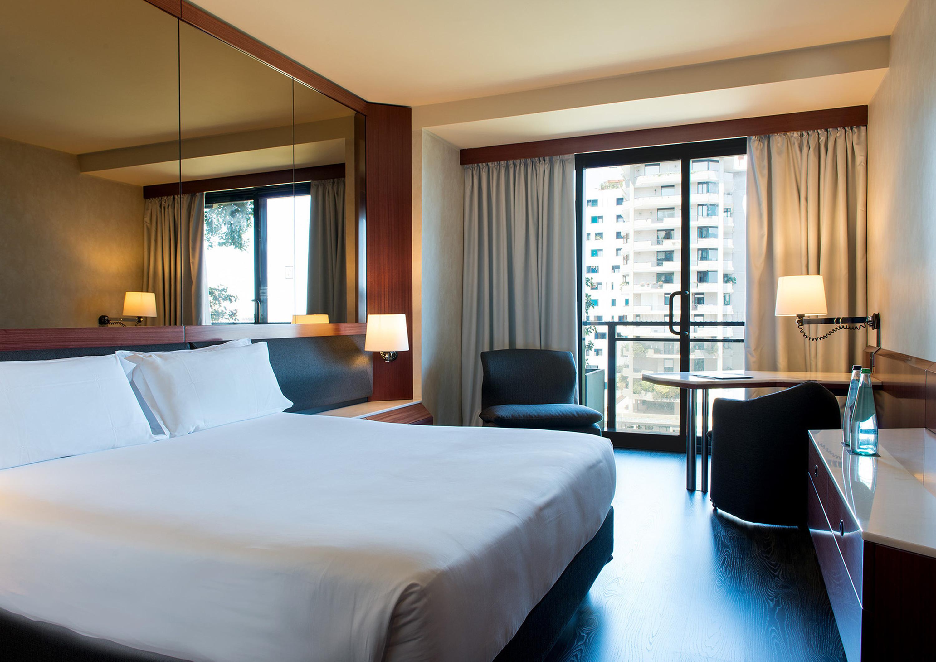 The Nicolaus Hotel Bari Esterno foto