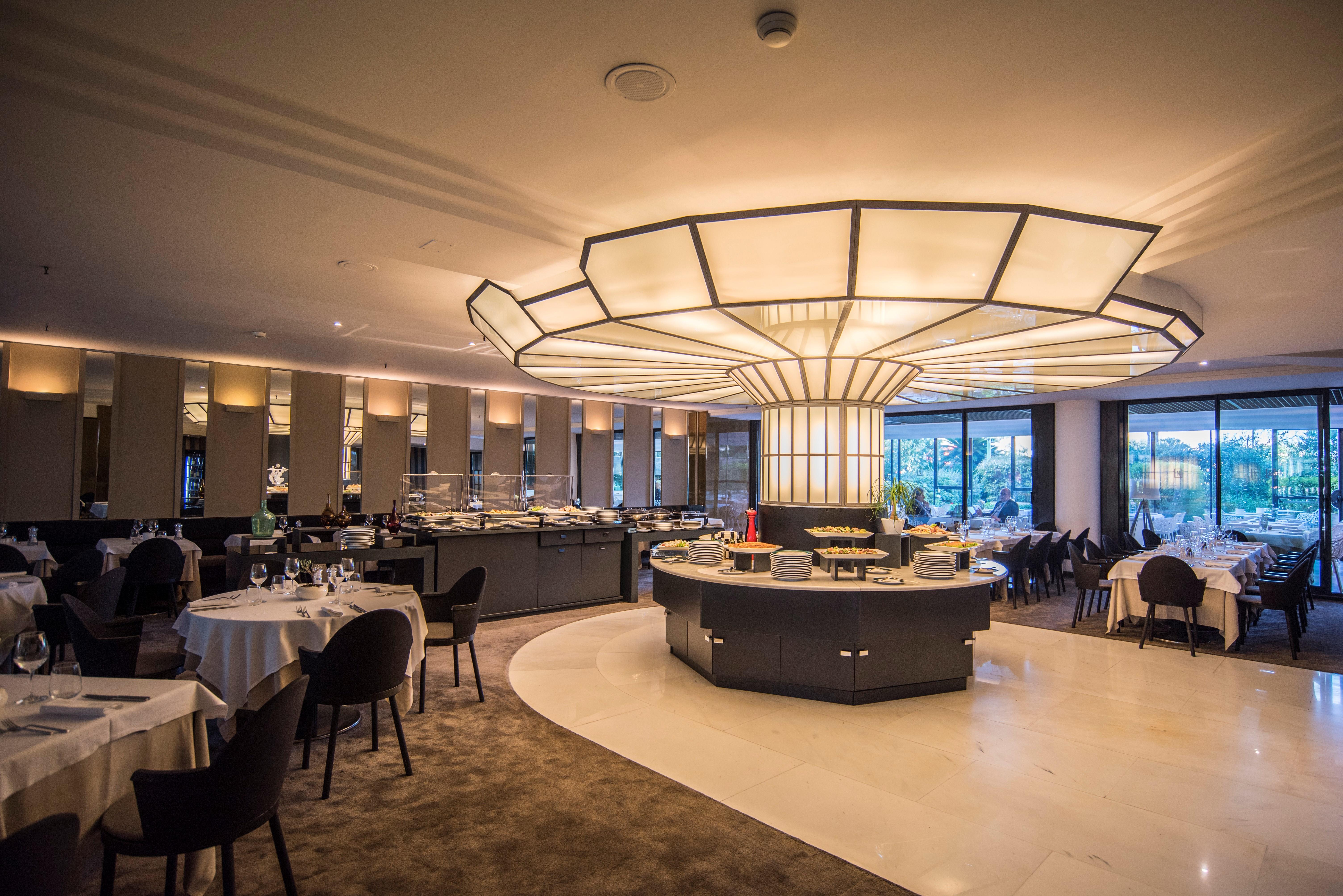 The Nicolaus Hotel Bari Esterno foto